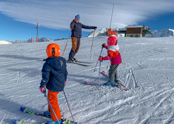 Private ski lesson in Megeve by Ninguis ski school